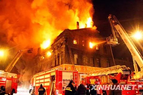 遠(yuǎn)程監(jiān)控,報警巡邏,清機加鈔,清分整點,憑證寄庫,頭寸箱寄庫,商鋪安保,智能家居