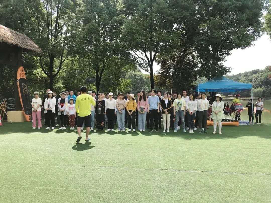 遠程監(jiān)控,報警巡邏,清機加鈔,清分整點,憑證寄庫,頭寸箱寄庫,商鋪安保,智能家居