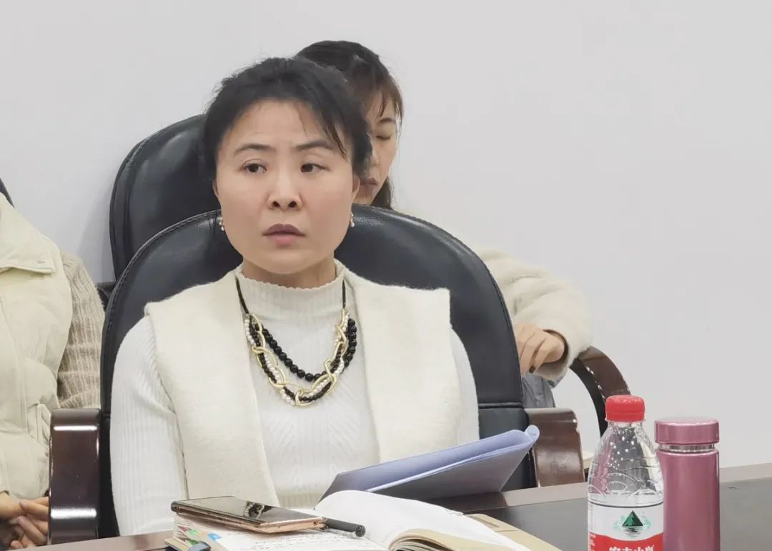 遠(yuǎn)程監(jiān)控,報警巡邏,清機加鈔,清分整點,憑證寄庫,頭寸箱寄庫,商鋪安保,智能家居