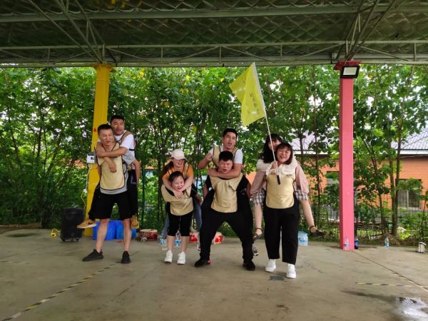 遠(yuǎn)程監(jiān)控,報警巡邏,清機(jī)加鈔,清分整點,憑證寄庫,頭寸箱寄庫,商鋪安保,智能家居