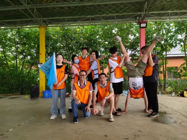 遠(yuǎn)程監(jiān)控,報警巡邏,清機(jī)加鈔,清分整點,憑證寄庫,頭寸箱寄庫,商鋪安保,智能家居